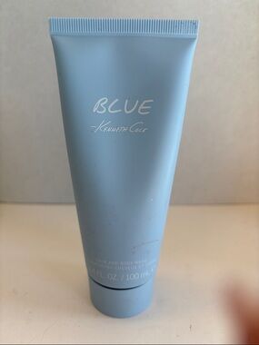 Kenneth Cole BLUE Hair & Body Wash - 3.4oz